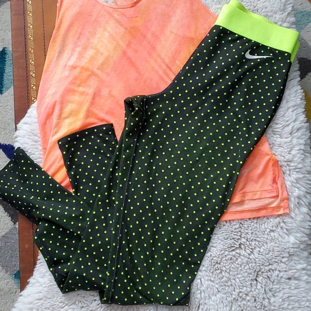 Nike M